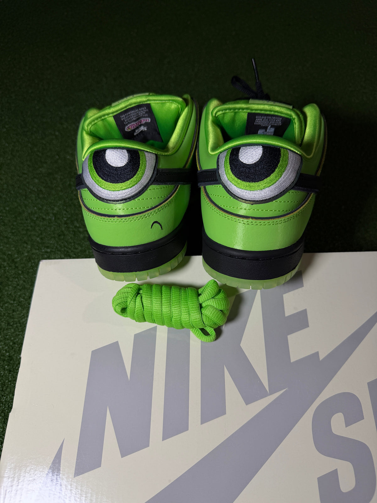 Powerpuff Girls Buttercup Dunk Low Heel Eyes"
