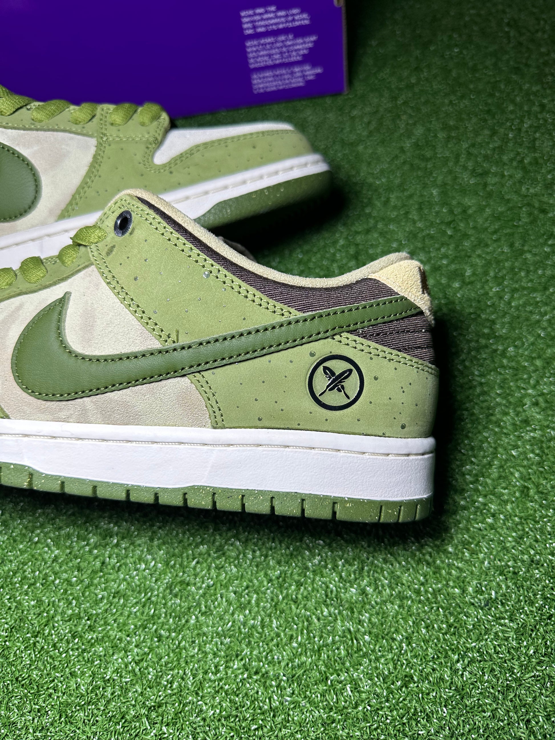 logos on Yuto SB Dunk Low
